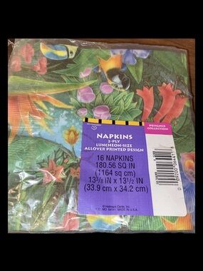 Hallmark Designer Collection 2 Ply 16 Count Tropical Print Luncheon Napkins.